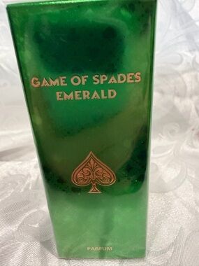 Game of Spades Emerald Parfum - Green Bottle 3. Oz New Unopened.